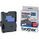 Brother TX-451 - (24 mm x 24 mm) - Noir sur rouge - Ruban